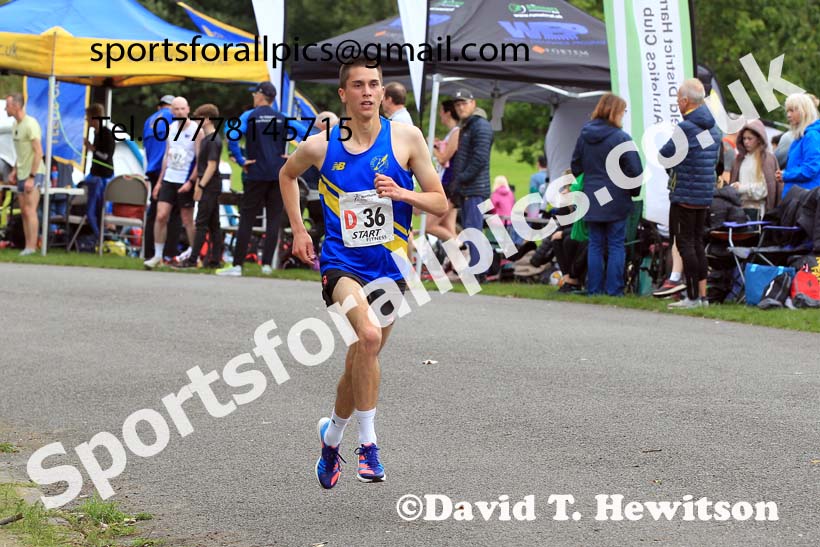 Senior mens Northern 6 Stage Relay, 2023 Northern 6 and 4 Stage Relays and Youngsters, Birkenhead Park, Wirral.  Photo: David T. Hewitson/Sports for All Pics